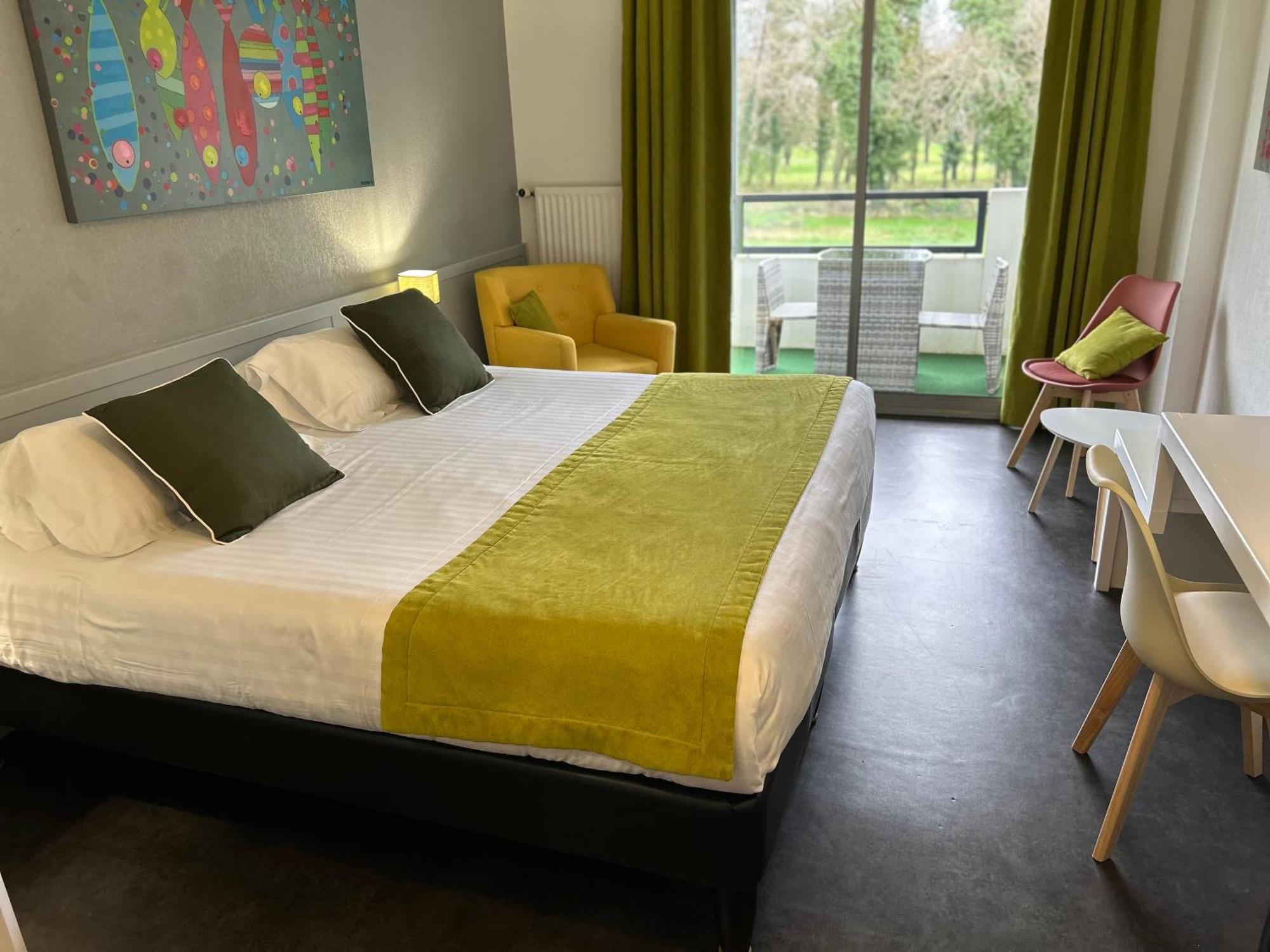 Hotel Du Golf Saint-Laurent Ploemel Esterno foto